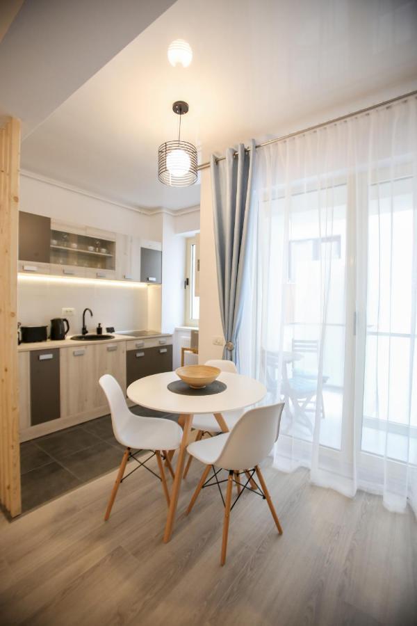 Premium Studios Mamaia Nord - Marea La 50M ナボダリ エクステリア 写真